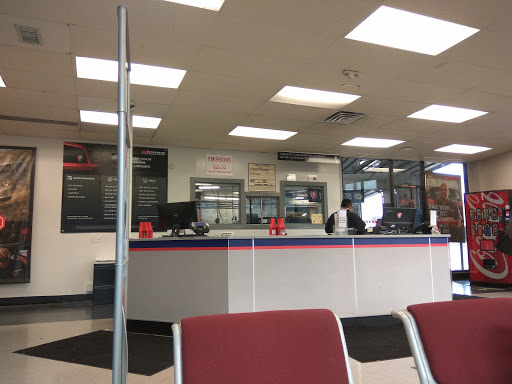 Tire Shop «Firestone Complete Auto Care», reviews and photos, 892 E Main St, Stamford, CT 06902, USA