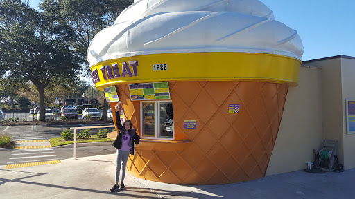 Ice Cream Shop «Twistee Treat Valrico», reviews and photos, 1886 FL-60, Brandon, FL 33511, USA