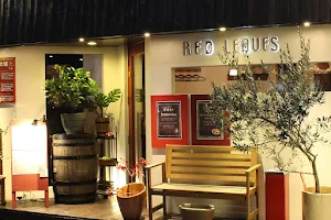 西宮 イタリアンとワインのお店 Red Leaves Bar image