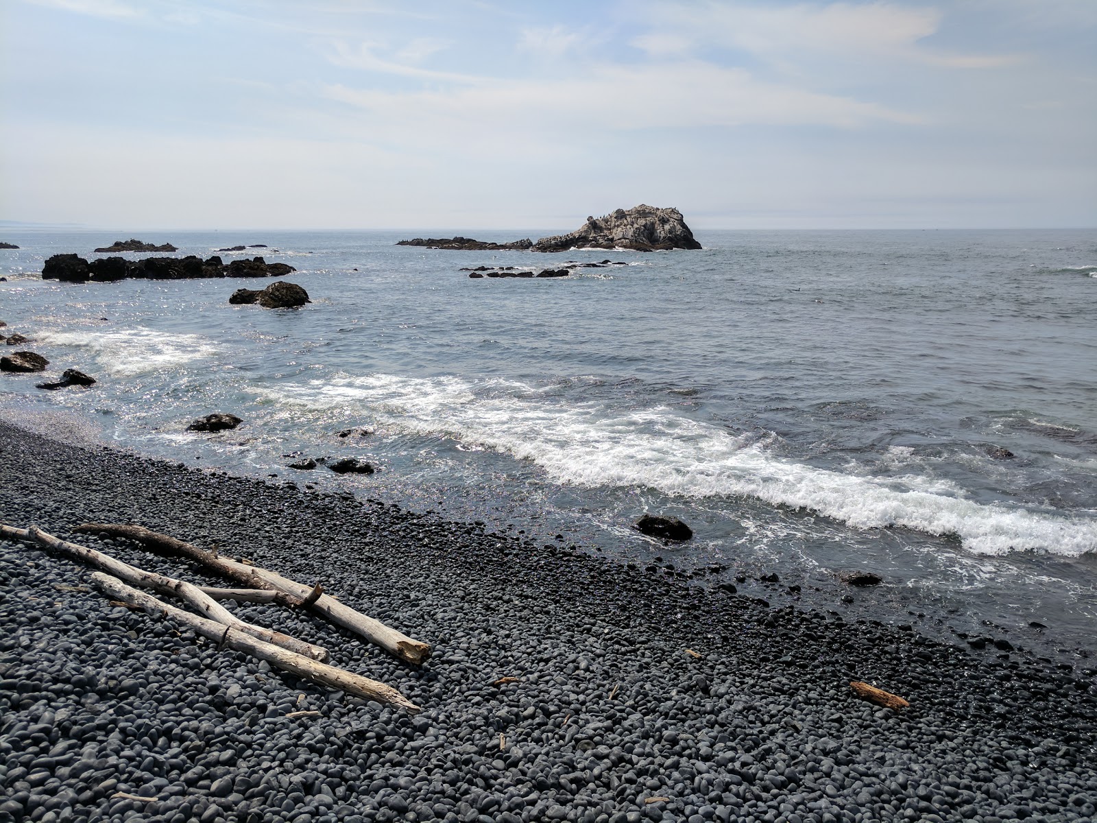 Photo de Cobble Beach - endroit populaire parmi les connaisseurs de la détente