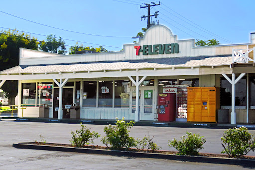 Convenience Store «7-Eleven», reviews and photos, 24137 Lyons Ave, Newhall, CA 91321, USA