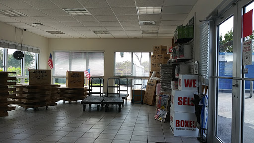 Self-Storage Facility «US Storage Centers», reviews and photos, 2765 NW 207th St, Miami Gardens, FL 33056, USA