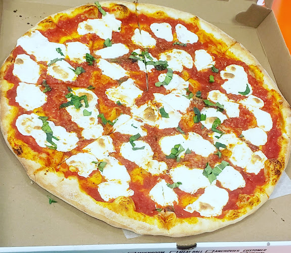 #1 best pizza place in White Plains - J-Joe kosher pizza & berrylicious