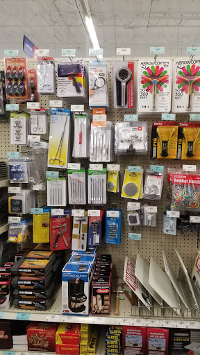 Hardware Store «Harbor Freight Tools», reviews and photos, 1291 N Hacienda Blvd, La Puente, CA 91744, USA