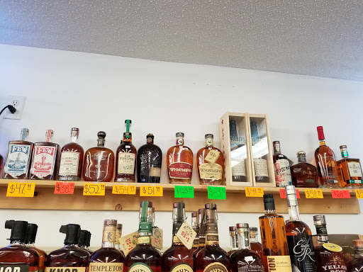 Liquor Store «Wiser Choice Liquor - Dayton», reviews and photos, 13691 Balsam Ln N, Dayton, MN 55327, USA