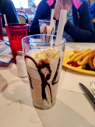 Dessert Shop «Beaches & Cream Soda Shop», reviews and photos, 1800 Epcot Resorts Blvd, Orlando, FL 32830, USA