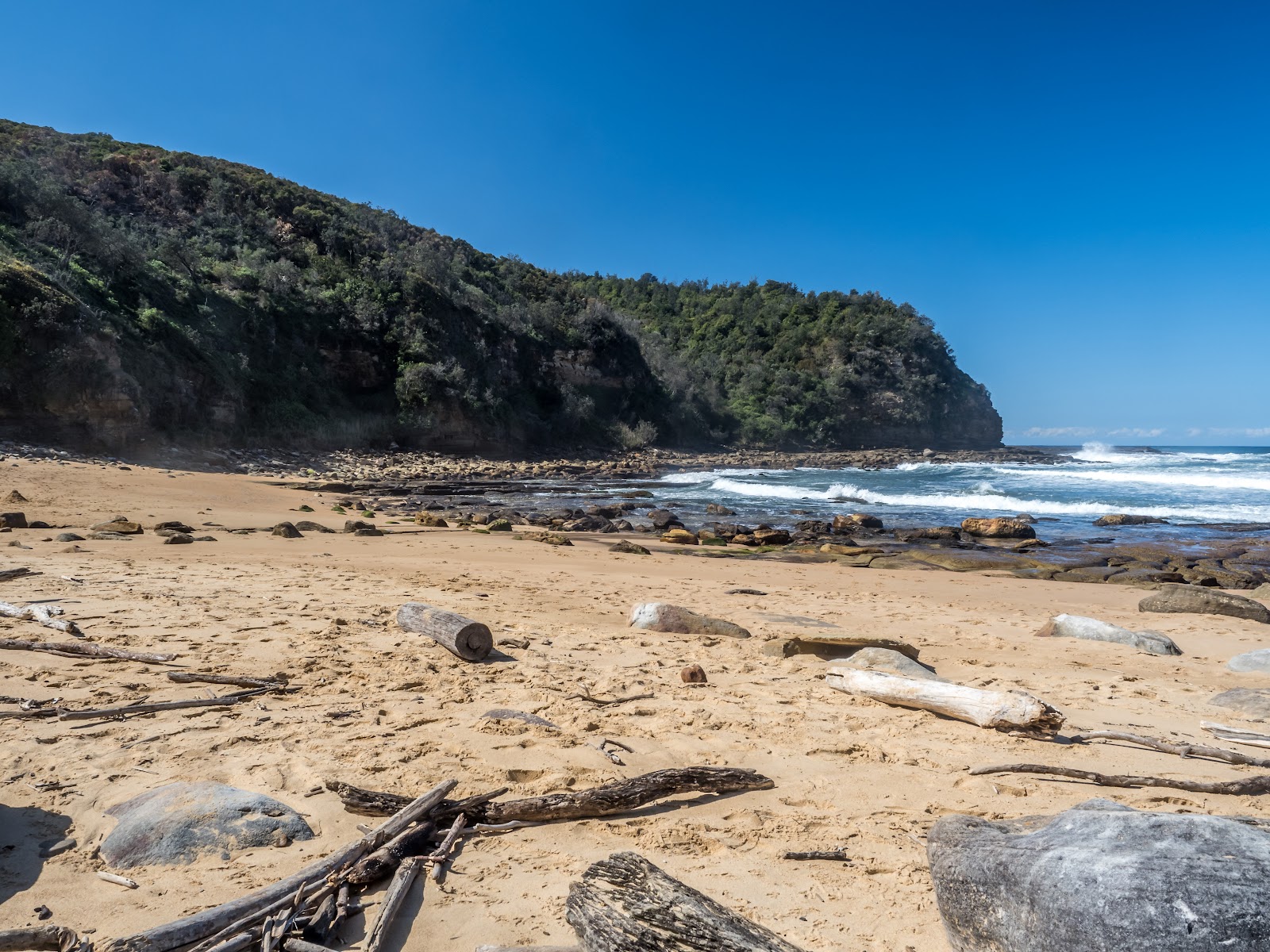 Photo de Little Beach situé dans une zone naturelle