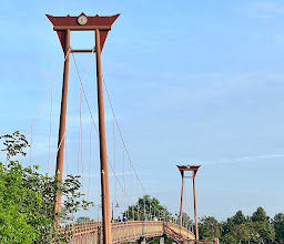 Bung Maitri Chit photo