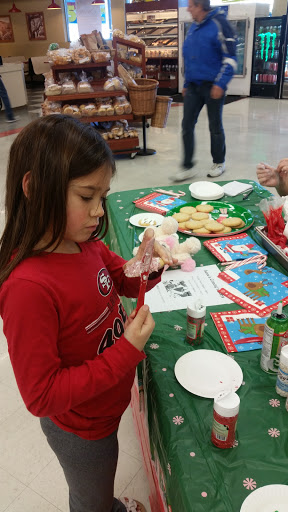 Grocery Store «Rays Food Place», reviews and photos, 1139 S Cloverdale Blvd, Cloverdale, CA 95425, USA