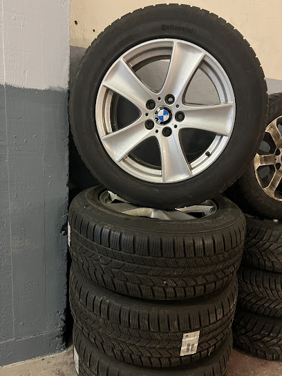 Quattro pneus