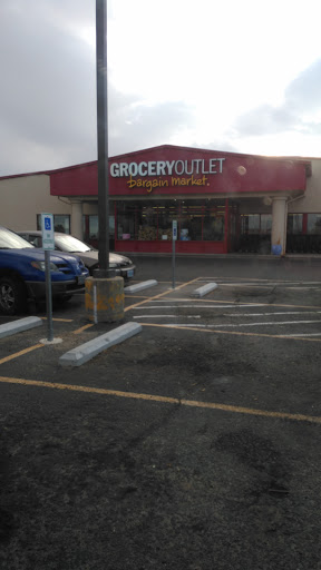 Grocery Store «Grocery Outlet Bargain Market», reviews and photos, 2670 SW 4th Ave, Ontario, OR 97914, USA