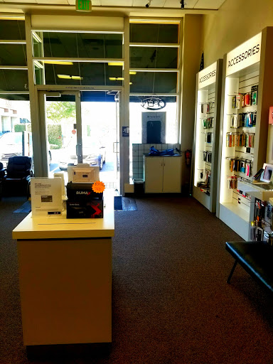 CHW- Cellphones, Tablets, Computer Repair and Prepaid Phone service image