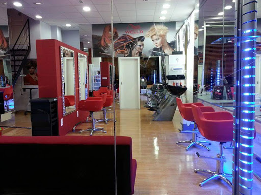 Información y opiniones sobre Peluquería Y Estética Ilusion 13 de Huelva