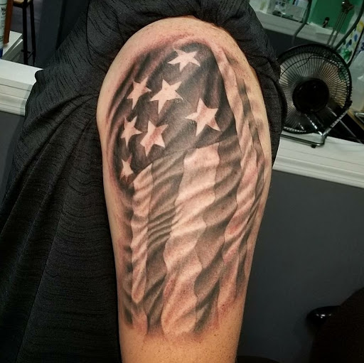 Tattoo Shop «Heavenly Inkz Tattoo», reviews and photos, 11757 S Orange Blossom Trail B, Orlando, FL 32837, USA