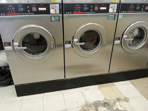 Laundromat «Clean N Brite Coin Laundry», reviews and photos, 3175 Azalea Garden Rd, Norfolk, VA 23513, USA