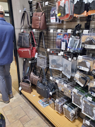 Sporting Goods Store «SCHEELS», reviews and photos, 101 Jordan Creek Pkwy #4000, West Des Moines, IA 50266, USA