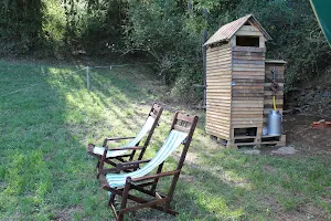 L'Écho-lieu : hébergement insolite en roulotte, location de VTT électriques et ateliers "nature"dans le Pilat image