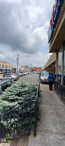 Tire Shop «Firestone Complete Auto Care», reviews and photos, 2 Anderson Ave, Fairview, NJ 07022, USA