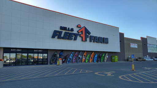 Department Store «Mills Fleet Farm», reviews and photos, 1935 Levi Griffin Rd, Carver, MN 55315, USA