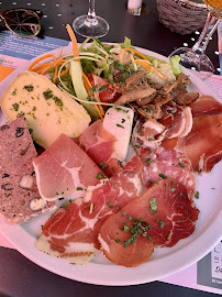 Plats et boissons du Restaurant français La Table Ronde à Colmars - n°1