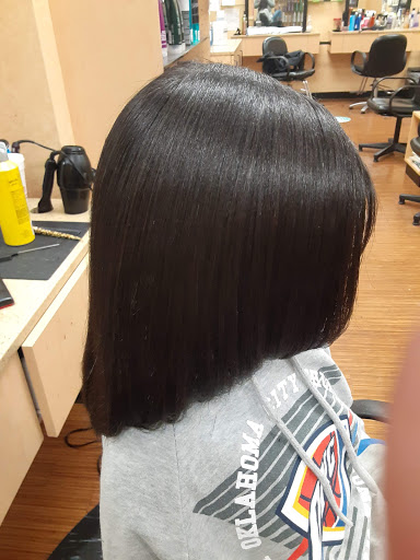 Hair Salon «SmartStyle Hair Salon», reviews and photos, 3221 W 86th St, Indianapolis, IN 46268, USA