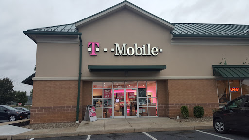 Cell Phone Store «T-Mobile», reviews and photos, 4402 Birkland Pl Unit 1, Easton, PA 18045, USA