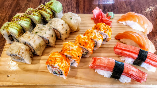 KOBE sushi & rolls - AYCE Granados Plaza
