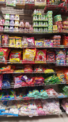 Grocery Store «La Superior», reviews and photos, 2213 Carmack Blvd, Columbia, TN 38401, USA