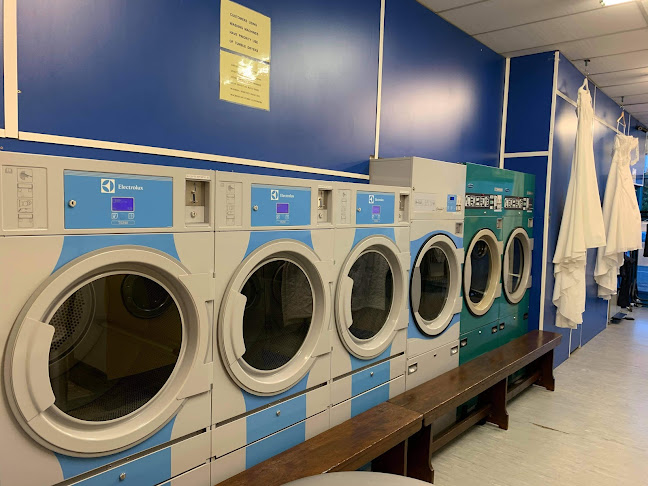 POSH WASH DRY CLEANING & LAUNDERETTE - Worcester