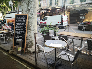 Photo n°34 de Bar-Tabac des Alpilles - Les comptoirs du Gigot à Saint-Rémy-de-Provence ()
