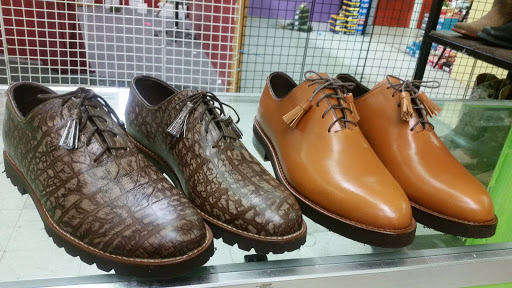 Houston Specialty Shoes and Repair