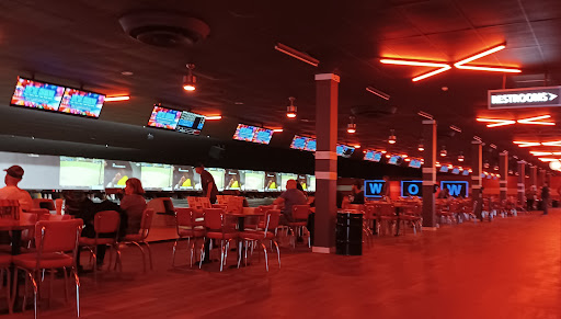 Bowling Alley «Wallingford Bowl», reviews and photos, 980 N Colony Rd, Wallingford, CT 06492, USA