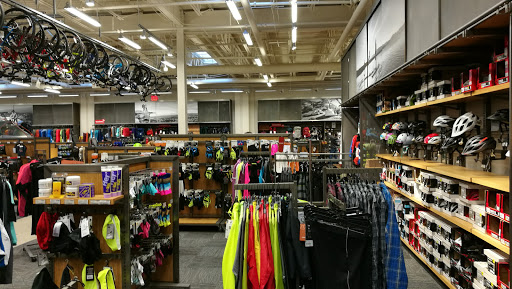 Camping Store «REI», reviews and photos, 8209 Watson St, McLean, VA 22102, USA