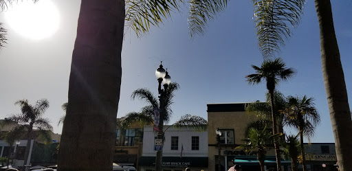 Coffee Shop «The Coffee Bean & Tea Leaf», reviews and photos, 200 Main St #109, Huntington Beach, CA 92648, USA