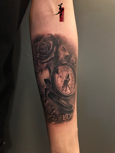 Explore tribal wrist tattoo ideas, creative tattoo ideas in New York, available at CJ Tattoo