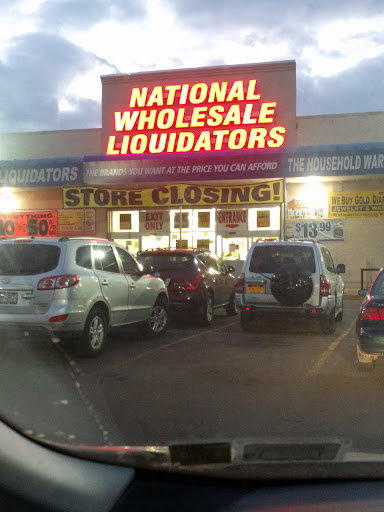 Discount Store «National Wholesale Liquidators», reviews and photos, 7101 Kissena Blvd, Flushing, NY 11367, USA