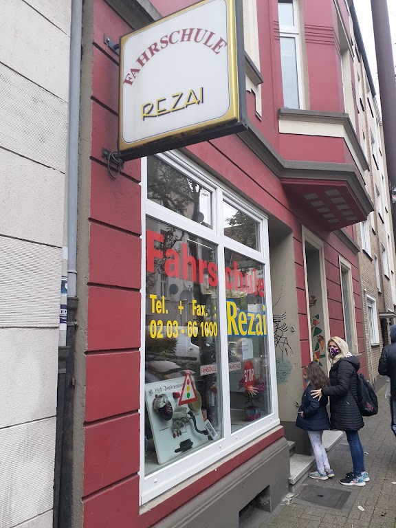 Fahrschule Rezai /آموزشگاه رانندگی رضایی