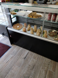 Photo n°5 de Le petit Bon'heure Sandwicherie à Bayeux ()