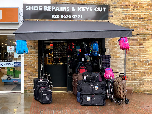 Reviews of CobbleBobs Shoe Repair & Key Cutting Penge in London - Shoe store