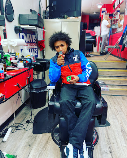 Barber Shop «Paradise Barber Shop», reviews and photos, 641 Broadway # A, Bayonne, NJ 07002, USA