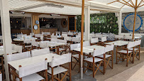Atmosphère du Restaurant français L'Albatros à Saint-Cyr-sur-Mer - n°11