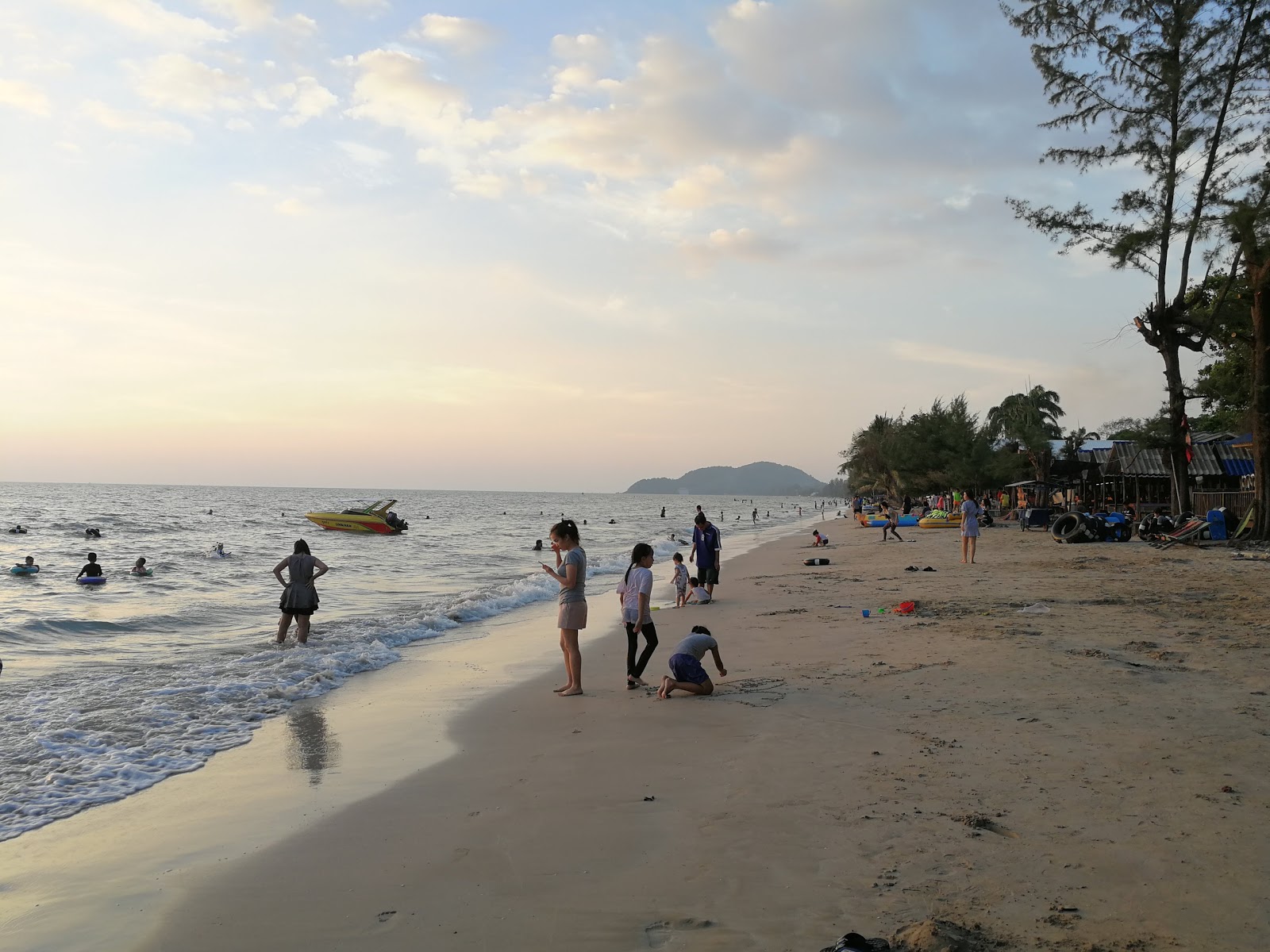 Chao Lao Beach photo #7