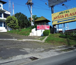 Hotel Nyata Plaza photo