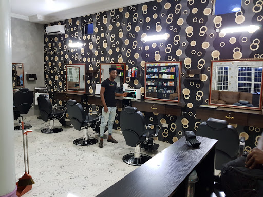 Foxy Beauty Castle, No 11 First Royal Street, Opp Gidan Dawa Federal Housing, Kudenda New Extension, South, Kaduna, Nigeria, Beauty Supply Store, state Kaduna