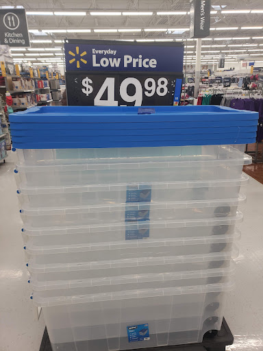 Discount Store «Walmart», reviews and photos, 465 Bridgeport Ave, Shelton, CT 06484, USA