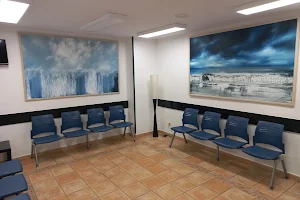 Escorial Medical Center image