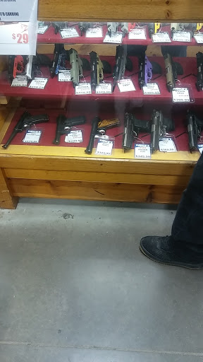 Gun Shop «Vance Outdoors», reviews and photos, 150 Arrowhead Dr, Hebron, OH 43025, USA
