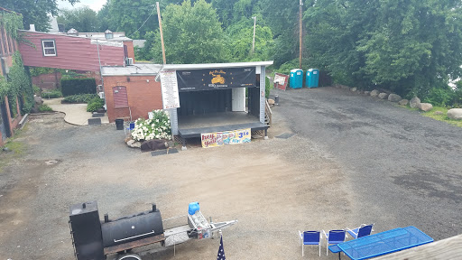 Night Club «The Waterfront Tavern 