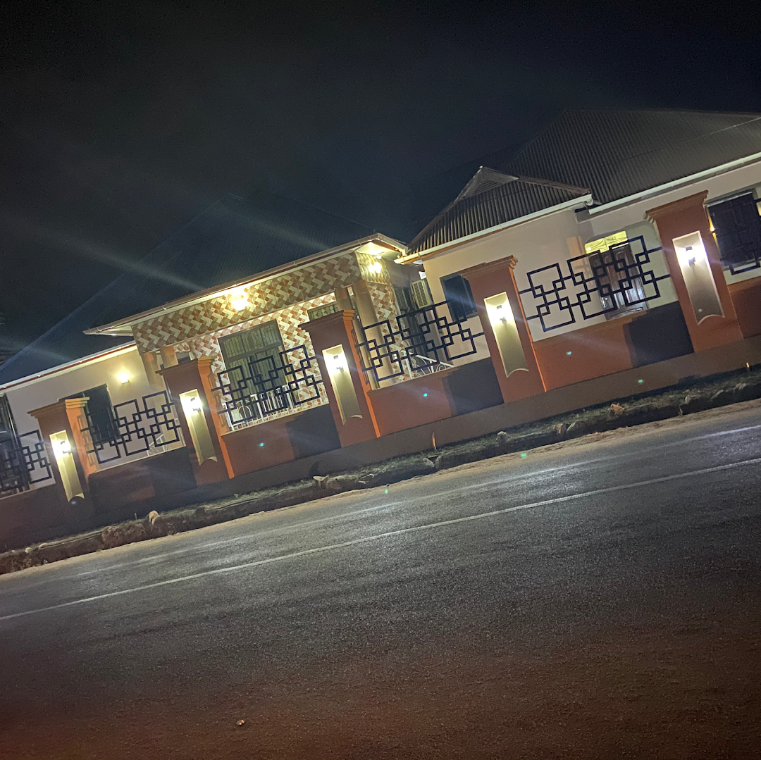 Larkspur Lodge & Bar