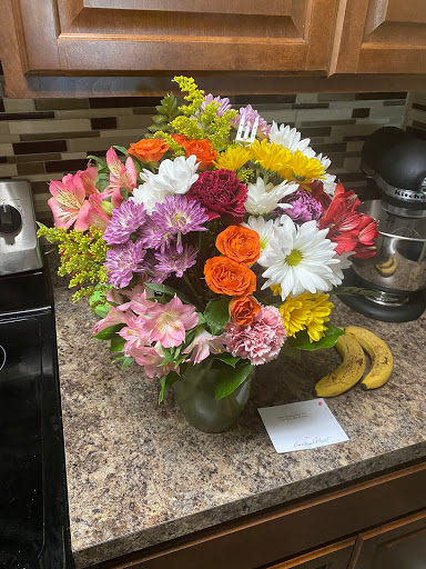 Florist «Carrollwood Florist», reviews and photos, 11745 N Dale Mabry Hwy, Tampa, FL 33618, USA